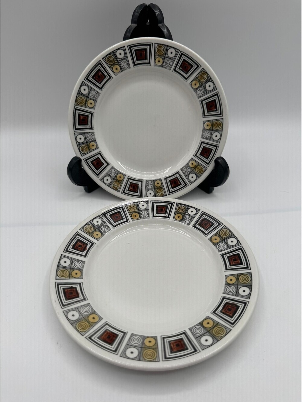 2 Kathie Winkle Rushstone Broadhurst Ironstone 7" Side Salad Plates England